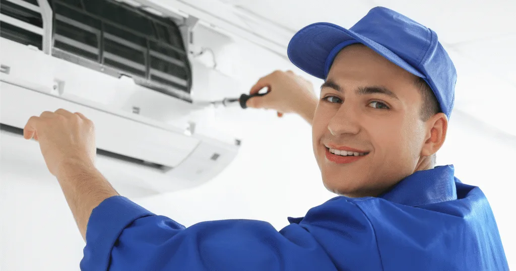 DEEPCHILL technician providing air conditioning design service.