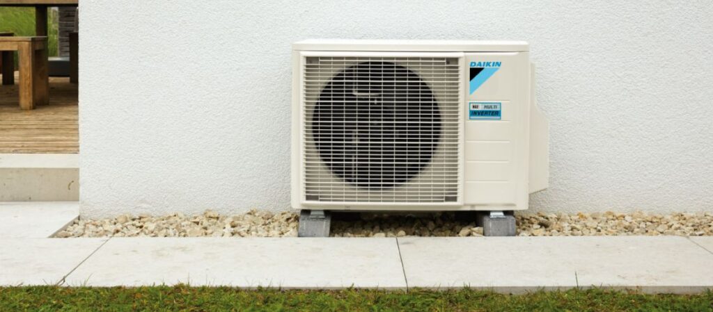 Modern split AC system for hotels, ensuring guest comfort with quiet operation and reliable cooling.