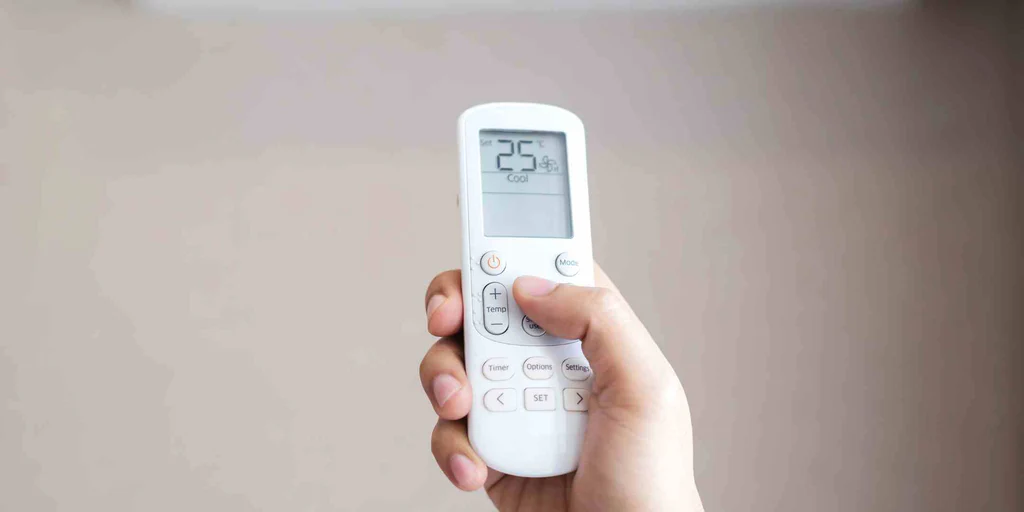 Remote set to COOL mode at 25°C with multiple control options, representing hidden features in your AC remote.