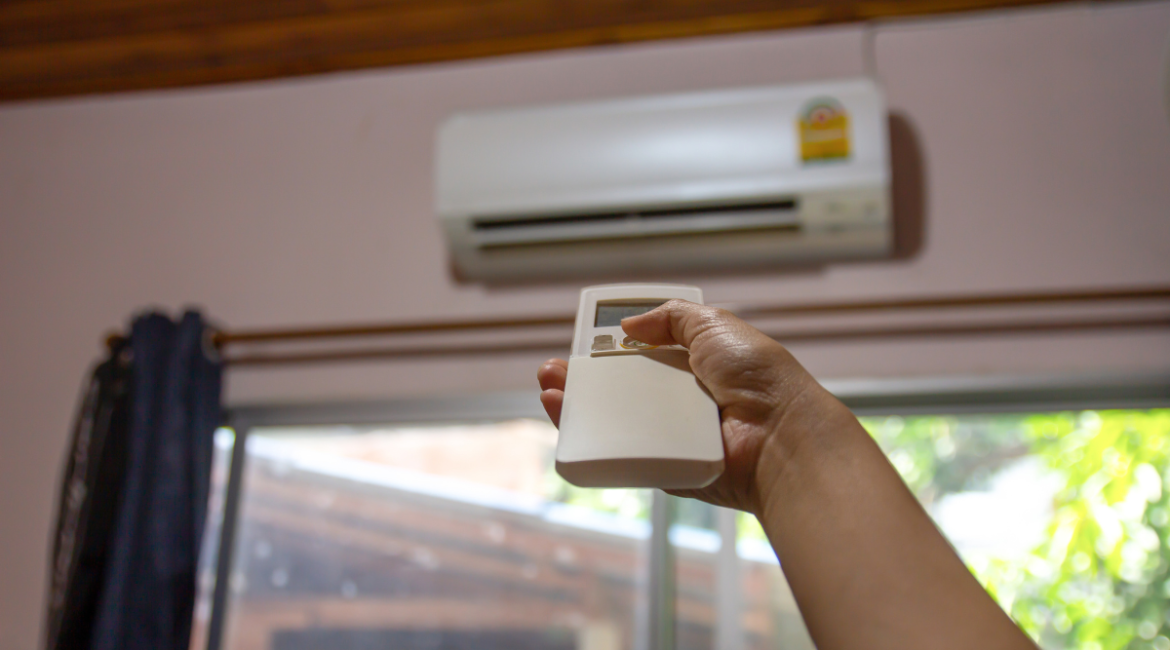 Daikin Vs Mitsubishi wall-mounted air conditioner controlled by remote, Best air conditioners in Australia for energy-efficient home cooling