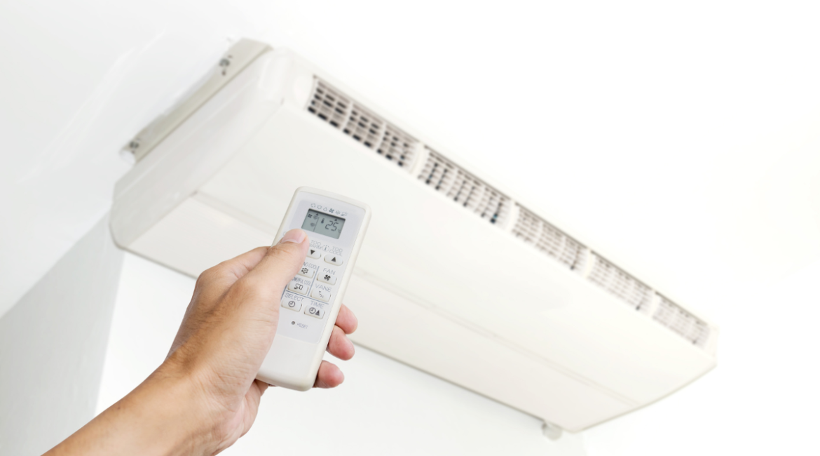 AC not cooling well on humid days with poor airflow from unit, commercial air conditioning Gold Coast system underperforming