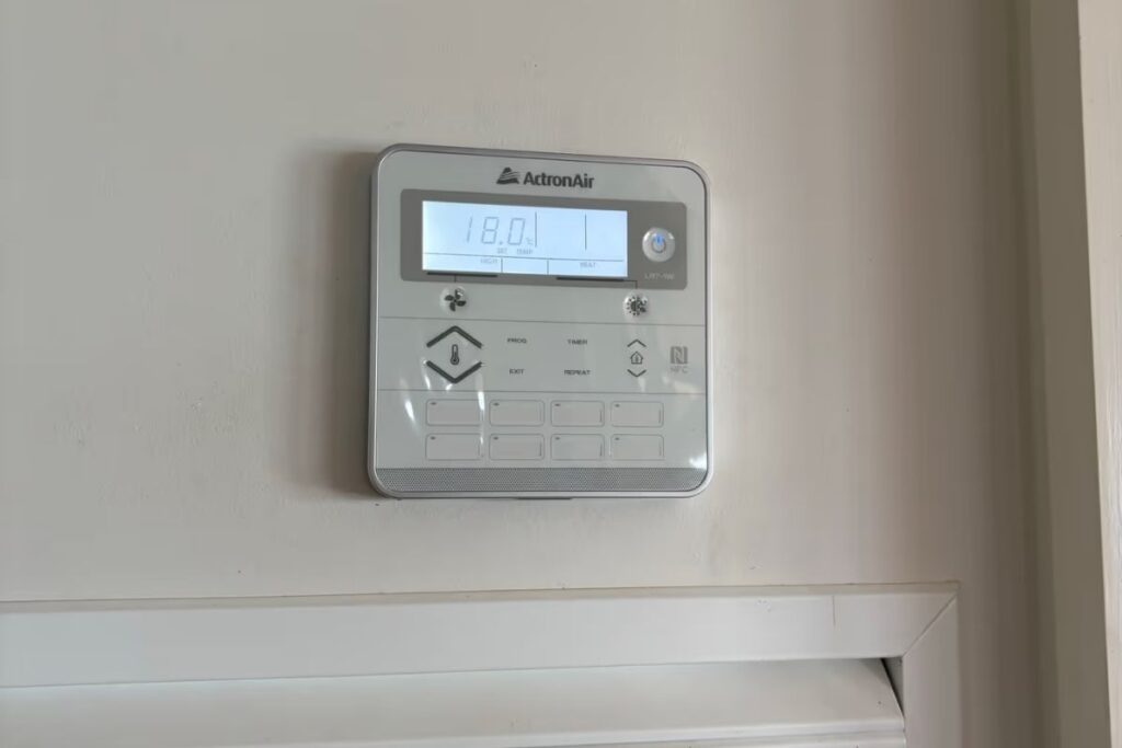 ActronAir wall controller showing a possible air conditioner wrong temperature reading