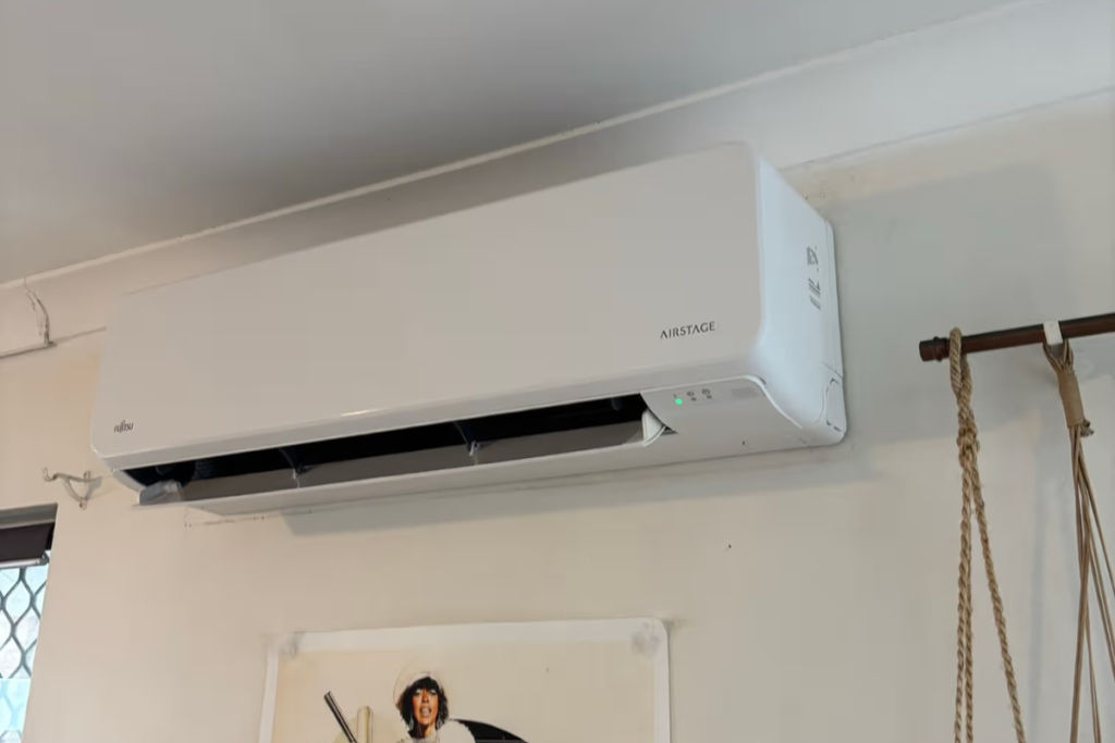 Fujitsu Airstage split system running normally after air conditioning repair Gold Coast