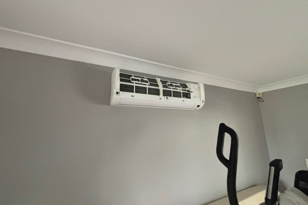 Split system opened for inspection when the air conditioner turns off by itself